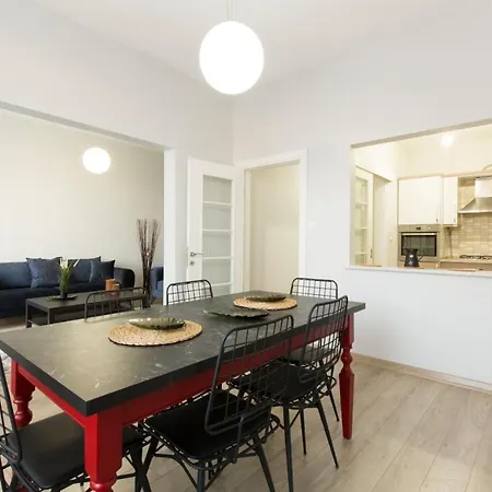 From Past To Today #oldcity #modernapartment Διαμέρισμα