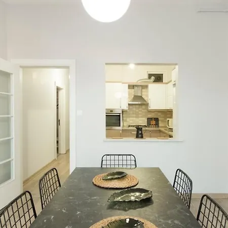 From Past To Today #oldcity #modernapartment Διαμέρισμα *